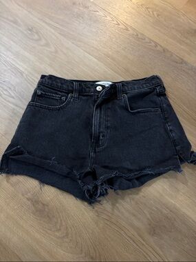 Abercrombie & Fitch high rise mom short